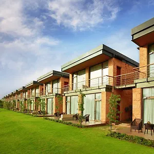 Taj Damdama & Spa, Gurugram Resort